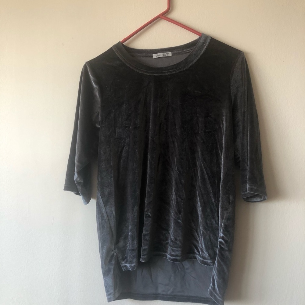 Velvet elbow length velvet top